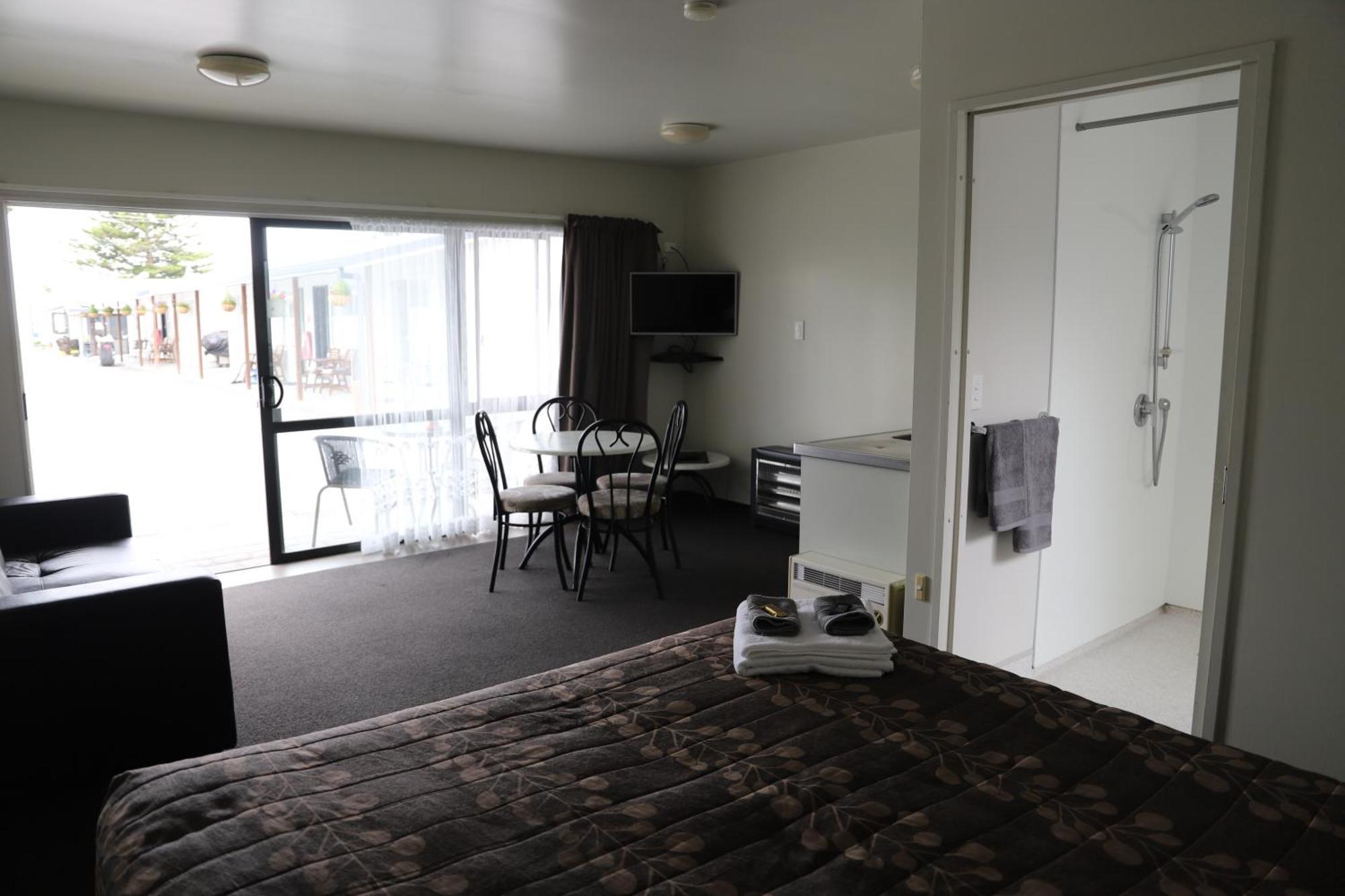 Sierra Beachfront Motel Кайкоура Экстерьер фото